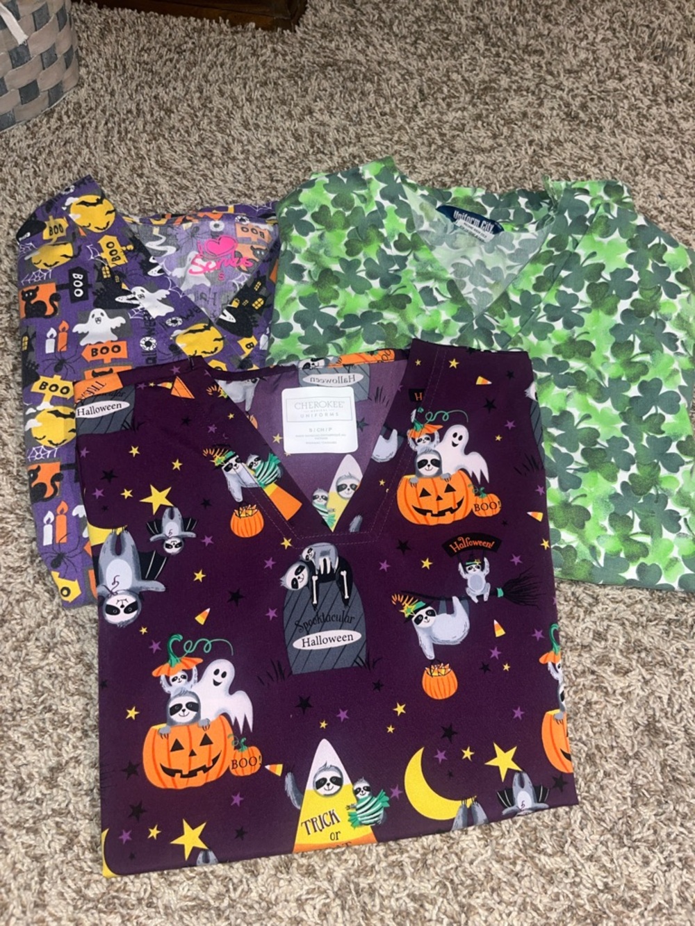 Fun and Comfy Scrub Tops if you love being a Nurse !